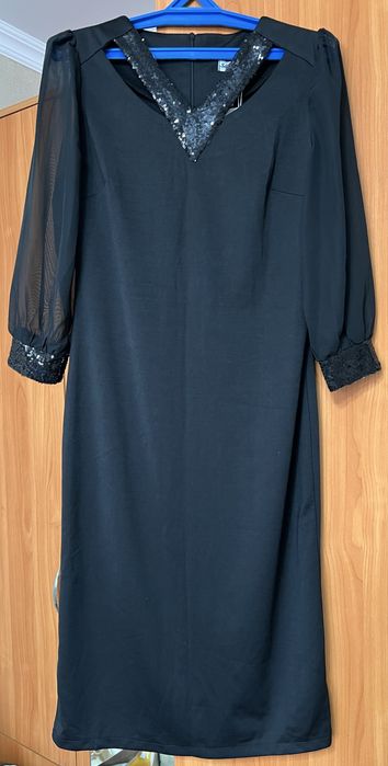 Платье 48р новое черное