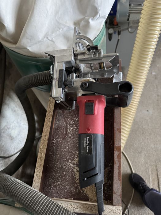 Машина за производство на мебели