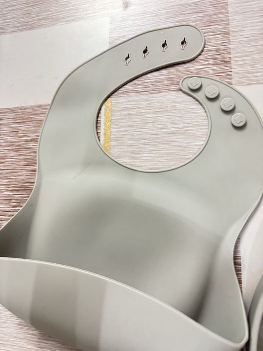 Продам детскую посуду для малышей