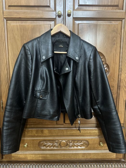 Късо кожено яке на Twinset