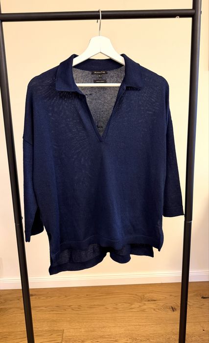 Massimo Dutti тънка блуза с V-деколте