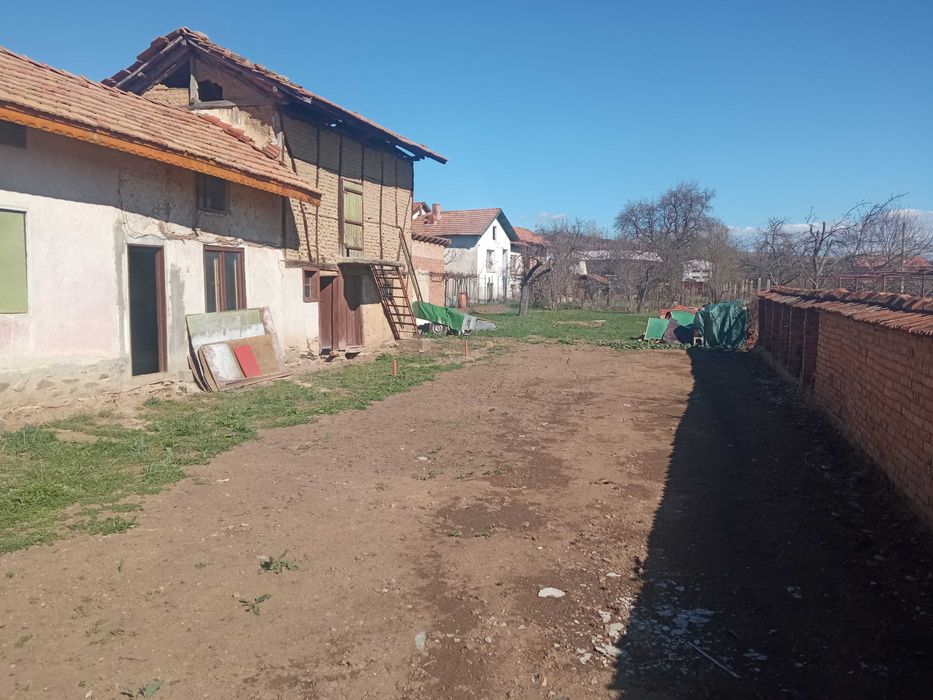 Продава се Къща в Пирдоп - 60 кв.м за 340 €/кв.м - Снимка #1