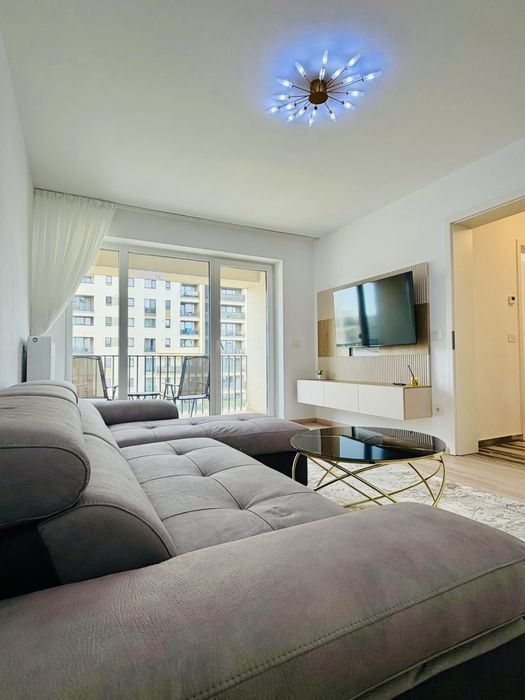 Cazare Regim Hotelier Brasov zona Coresi (qualis/kasper/ioanpopasu)