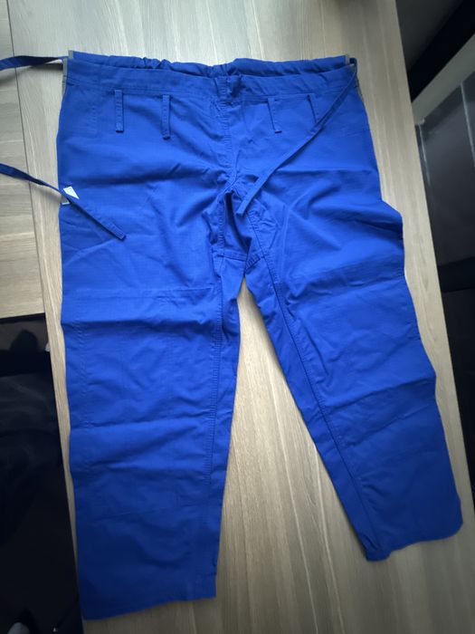 Кимано Jiu-Jitsu новая