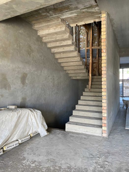 здание от собственника под офисы/магазины около Ракат Корзинки