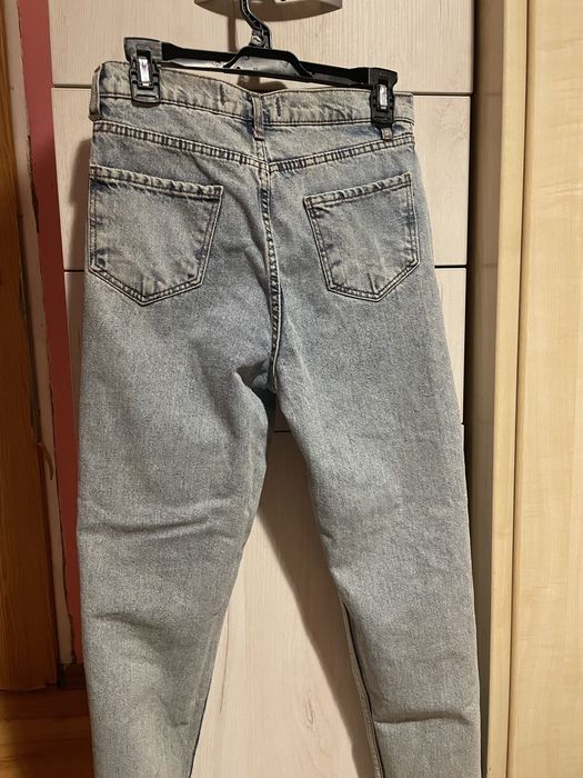 Шарени дънки с ефект