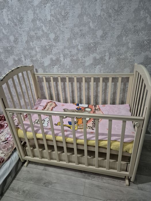 Продам детский манеж