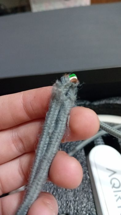 Vand caști aqirys altair perfect functionale