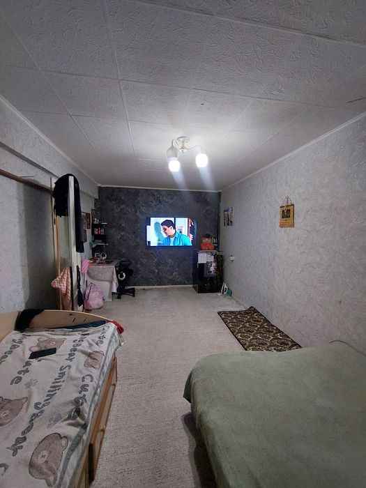 Продам 2х ком квартиру район кинотеатра Казахстан СРОЧНО