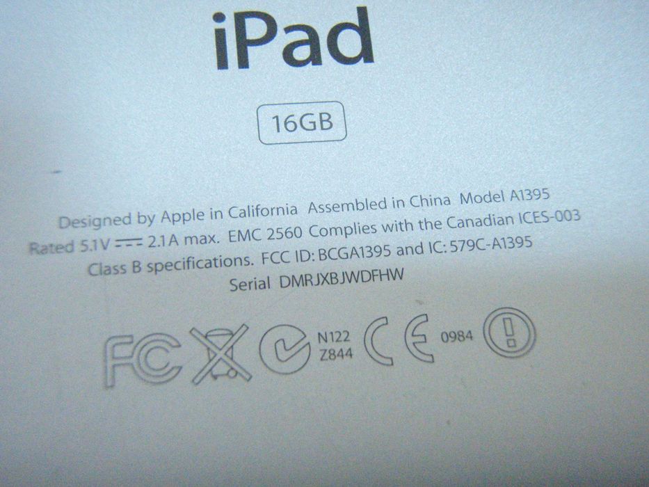 Ipad 2 Wifi 16 Gb A1395 functionala touch fisurat, fara cont, fara pin