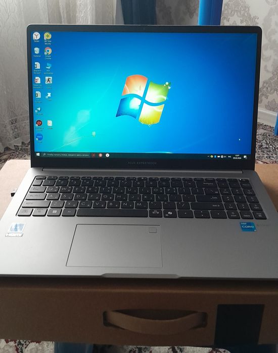 Noutbook Asus Expertbook