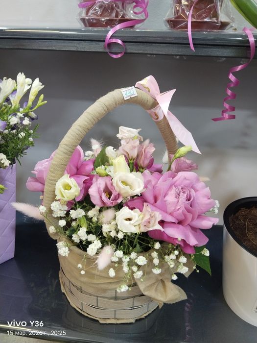 Свежие букеты цветов на заказ