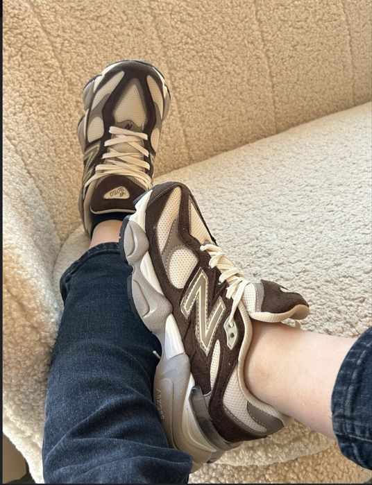 Дамски маратонки New Balance 9060