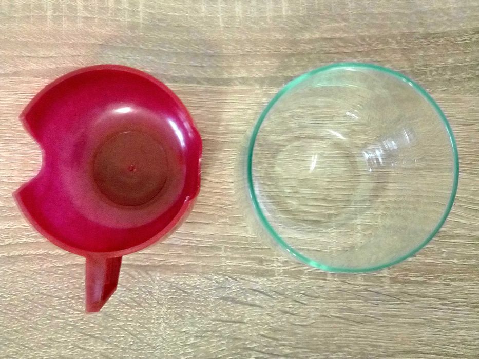 Комплект ретро чаши с поставки подстакани 18 броя