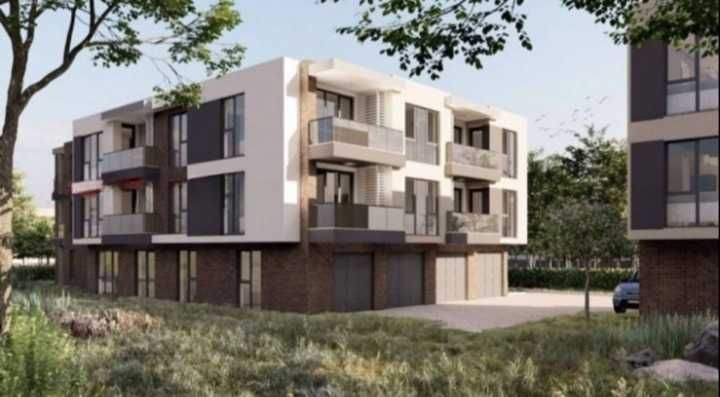 Двустаен Апартамент, Остромила