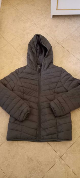 Дамско яке,ново,само махнат етикет
