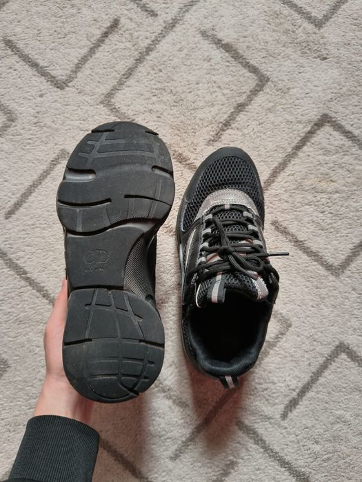 Dior b22 ,marimea 39