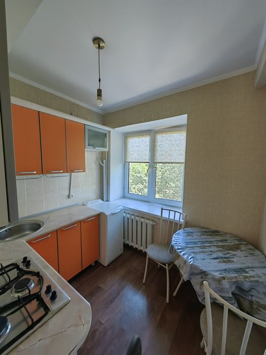 Квартира 1км на Попова-Маркова