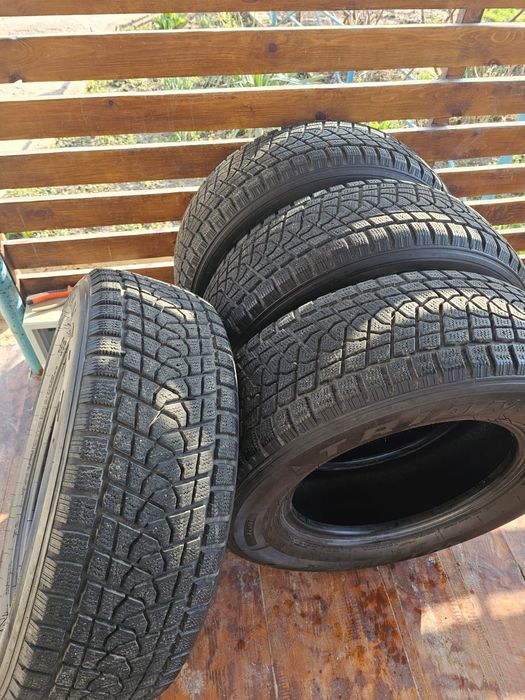 Шины зимние 265/65/17