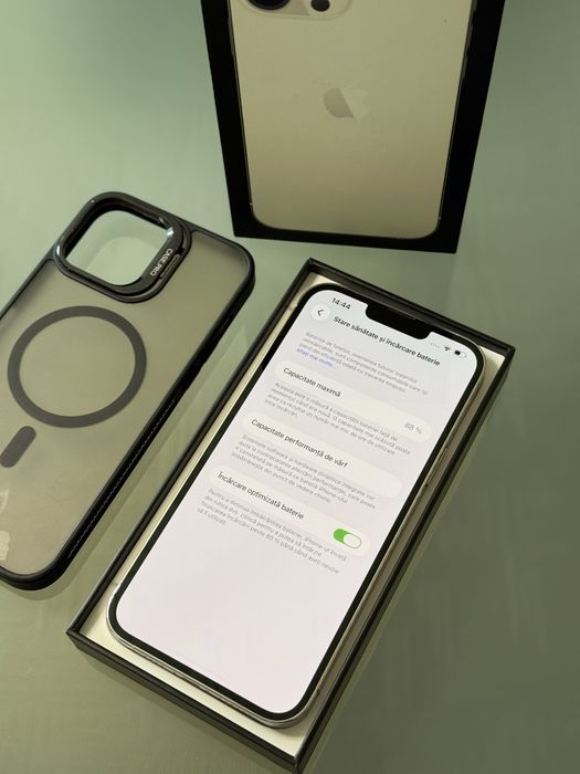 iPhone 13 Pro Max Alb 128 GB 88% ca nou la cutie si husa