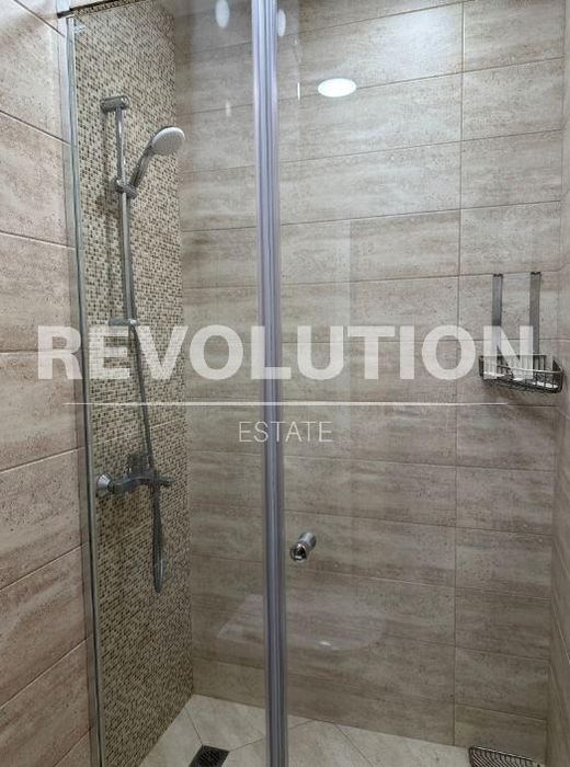 Дава се под наем Двустаен апартамент в Варна, Чайка - 60 кв.м за 648.21 € - Снимка #3