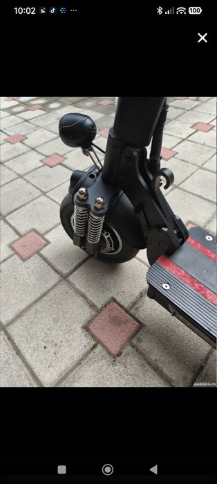 Trotinetă electrică Lamtwheel, model AK-02.