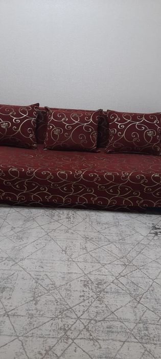 Продам диван б/у