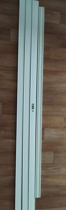 Продаю плинтус и карниз