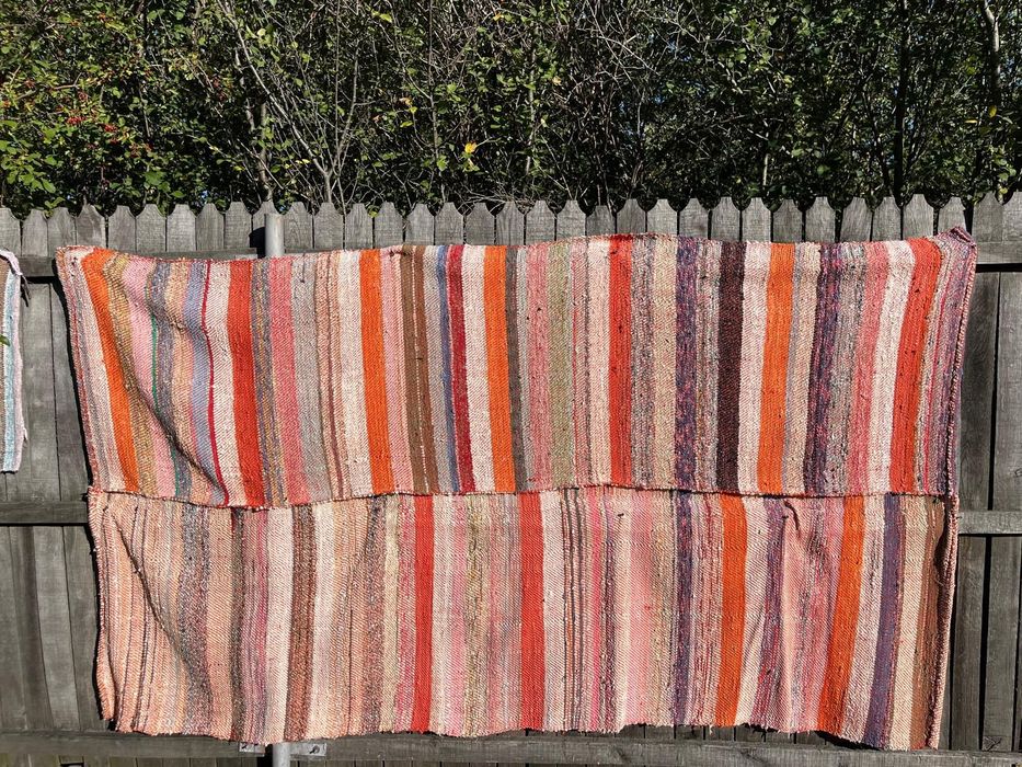 Covoare/presuri/carpete lucrate manual