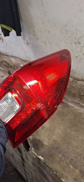 Десен стоп за Subaru Outbeck 2016 година