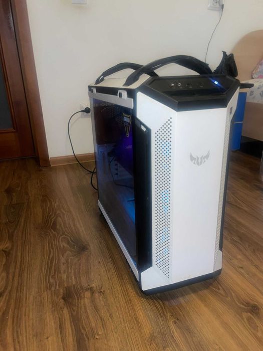 PC Gaming/Workstation High-End + 2 Monitoare Performante