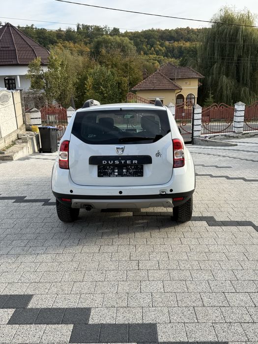 Daca Duster 1.2 Tce-125cp-navi-camera-Ac-full dotari