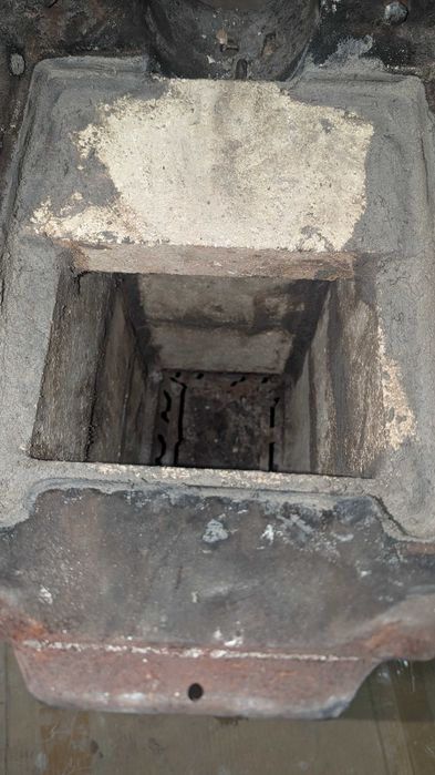 Стара перфектно работеща печка Балкан