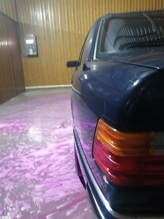 Продаю Мерседес 124.