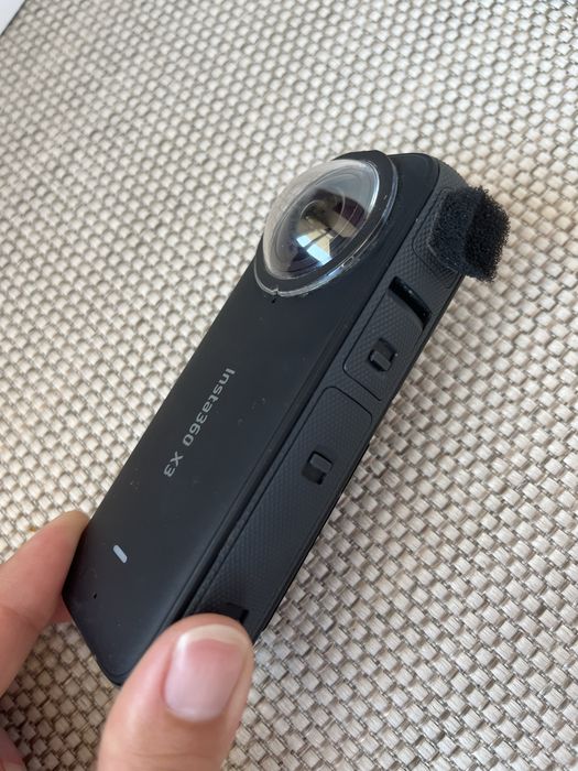 Камера Insta360 X3 + подарък