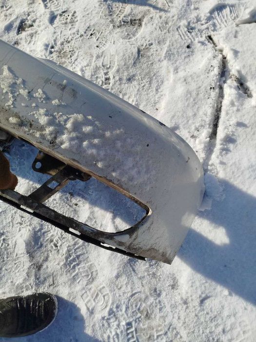 передний юампер на ауди а4 в5