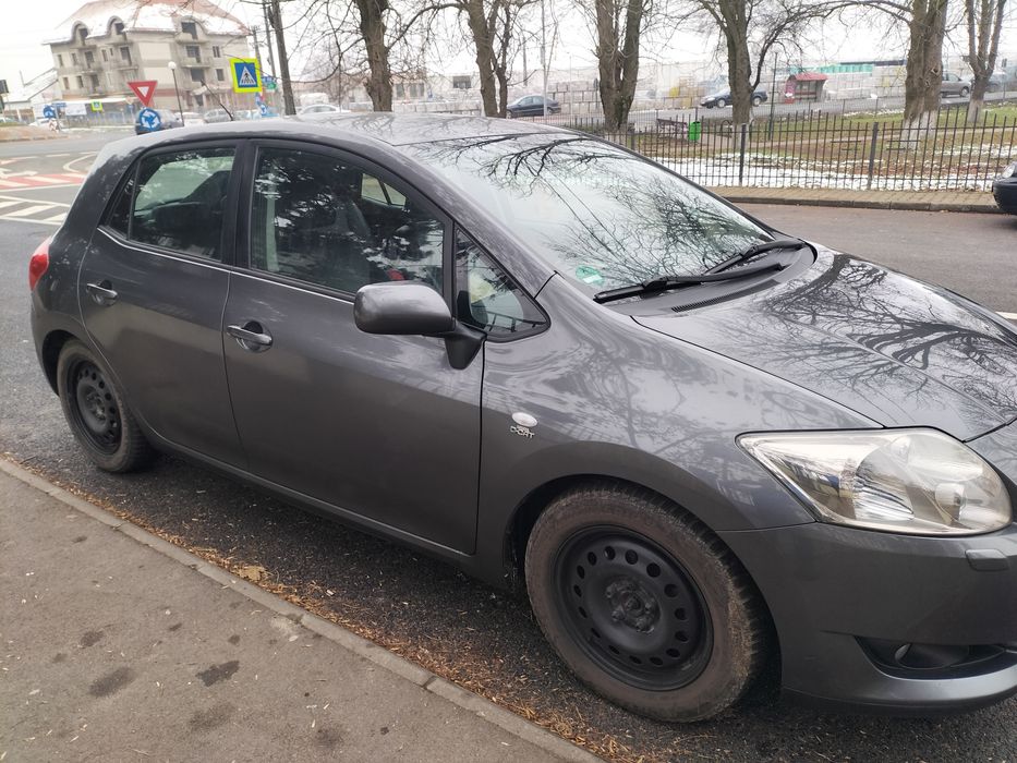 Toyota Auris 2.2