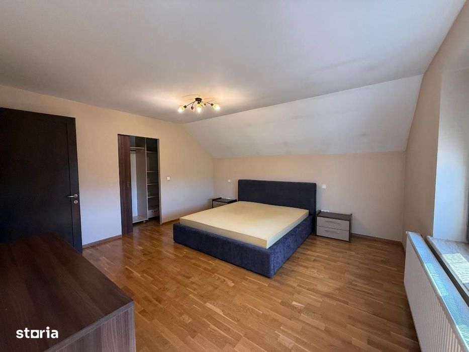 De vanzare Casa individuala in Barabant.