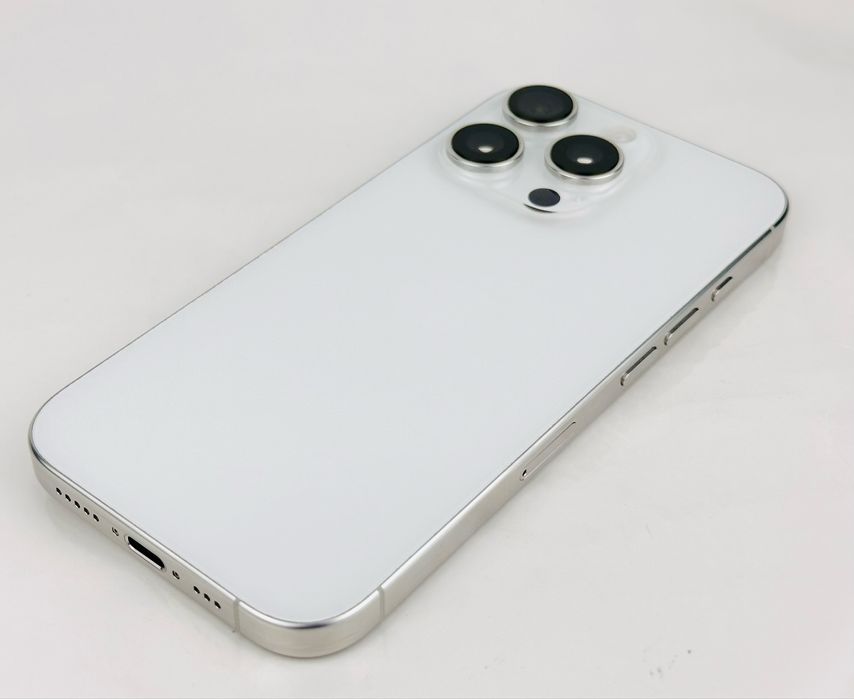 Apple iPhone 16 Pro Max 256GB White 100% Батерия! Гаранция!