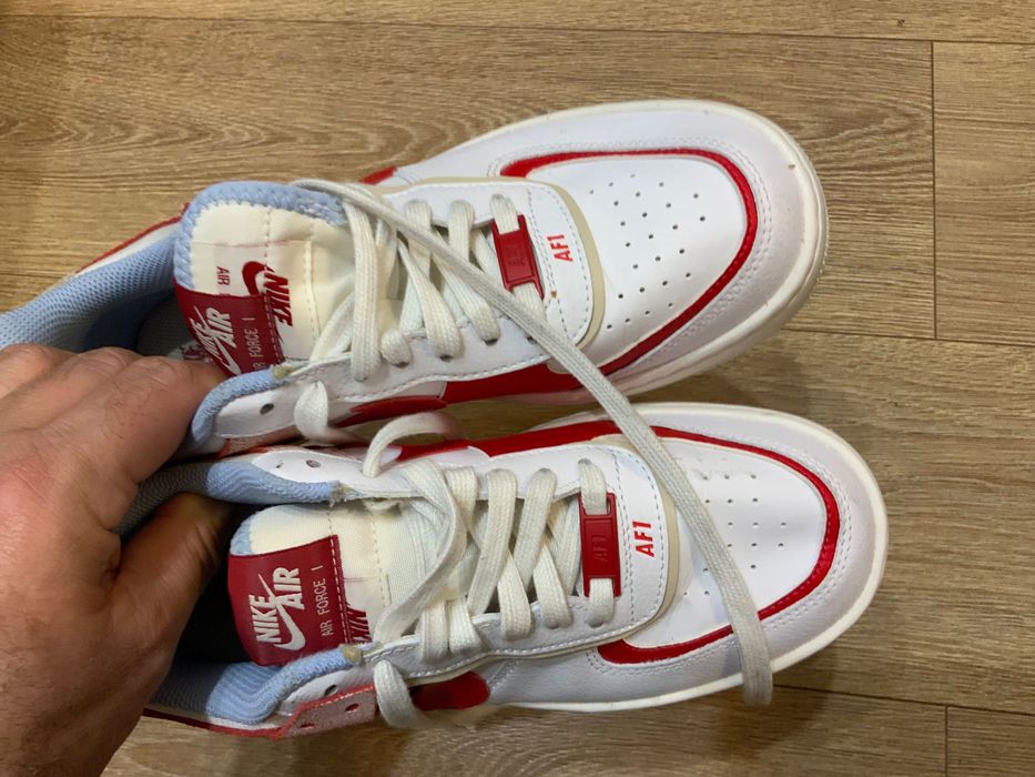 Nike-оригинални маратонки 38,5 размер