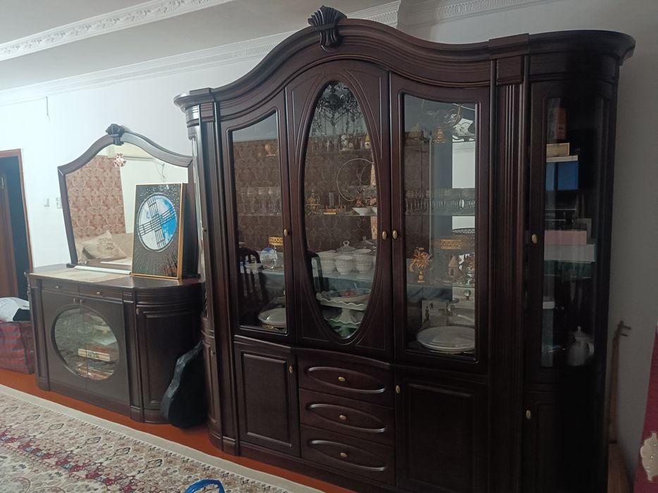 Мебель для зала.