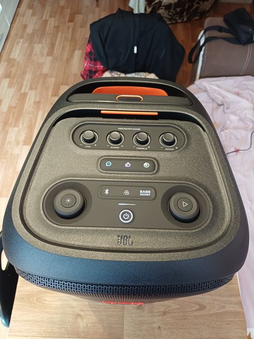 JBL Partybox 320  Подвижна батерия, Гаранция
