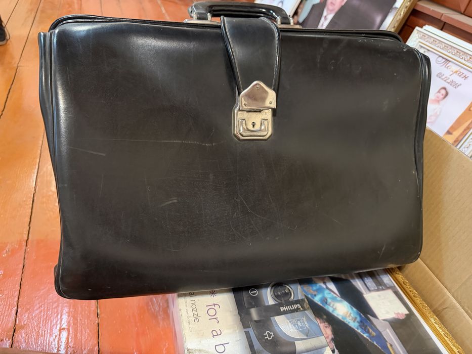 Чемоданы времен СССР