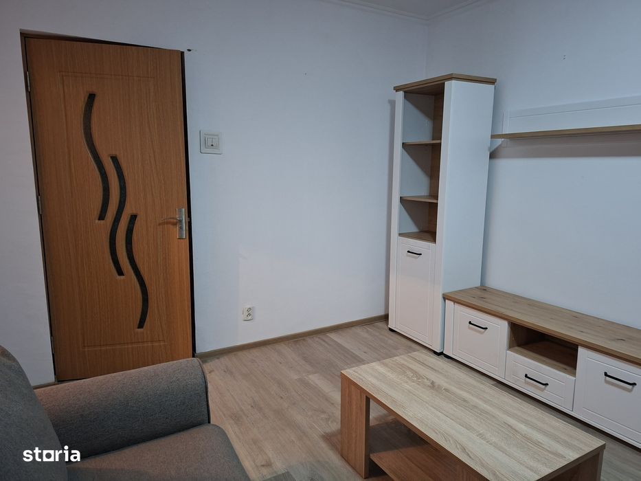 Apartament 2 camere de închiriat | Podu Roș – Liceul Racoviță | Centra