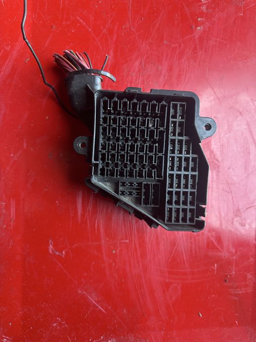 Бушониера Audi A4 Seat Exeo