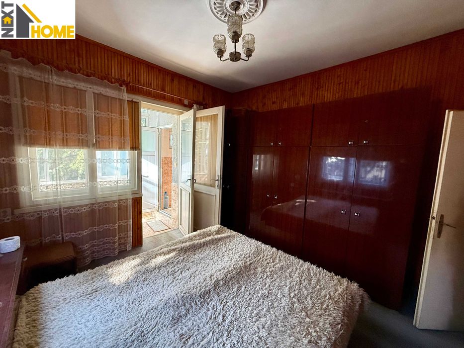 Продава се Етаж от къща в Асеновград - 100 кв.м за 1300 €/кв.м - Снимка #2