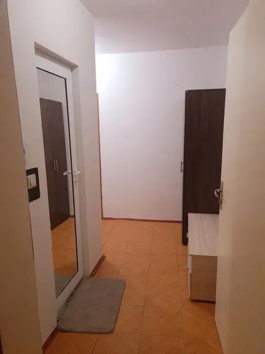 Дава се под наем Двустаен апартамент в Варна, Лятно кино Тракия - 68 кв.м за 332 € - Снимка #3