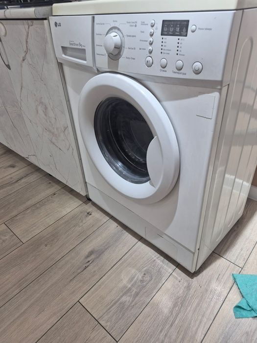 Срочно продам машинку