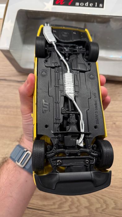 Macheta BMW M3 1:18