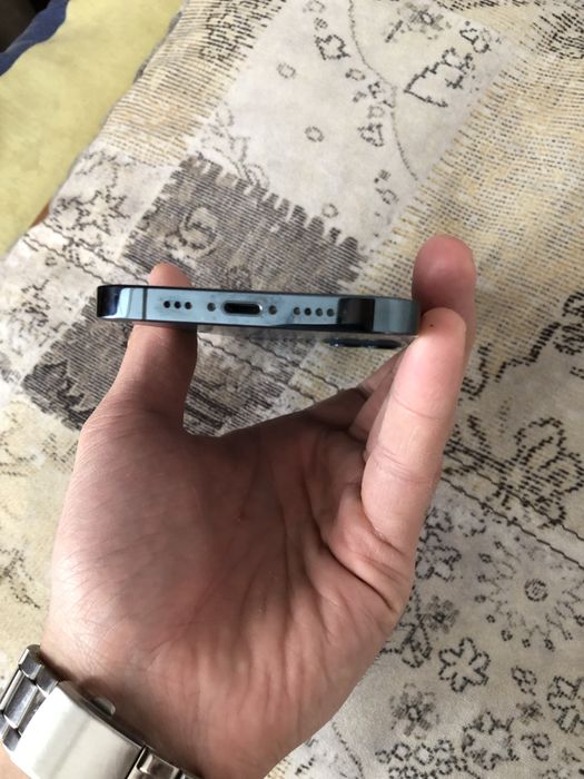 iPhone 12 Pro 256 Гб продам